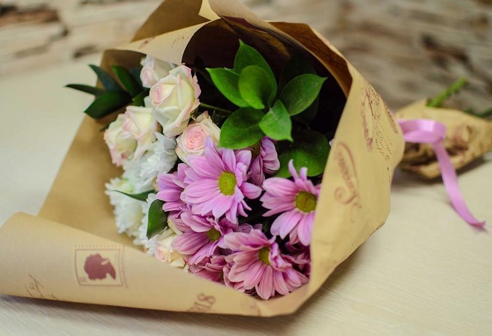 Букет цветов из: Розы и Хризантемы в Королёве