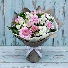 Букет цветов из:  Герберы, Альстромерии и Хризантемы в Королёве