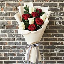 Букет цветов из:  Розы в Королёве