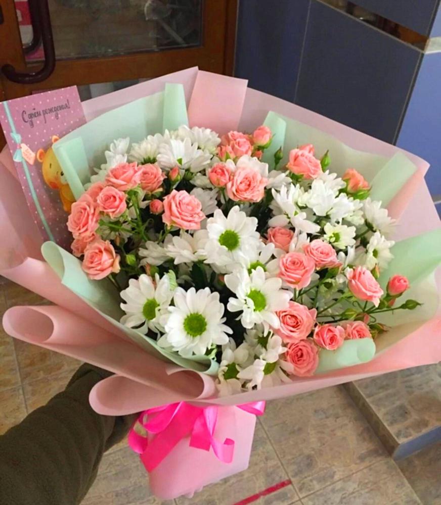 Букет цветов из: Розы и Хризантемы в Королёве