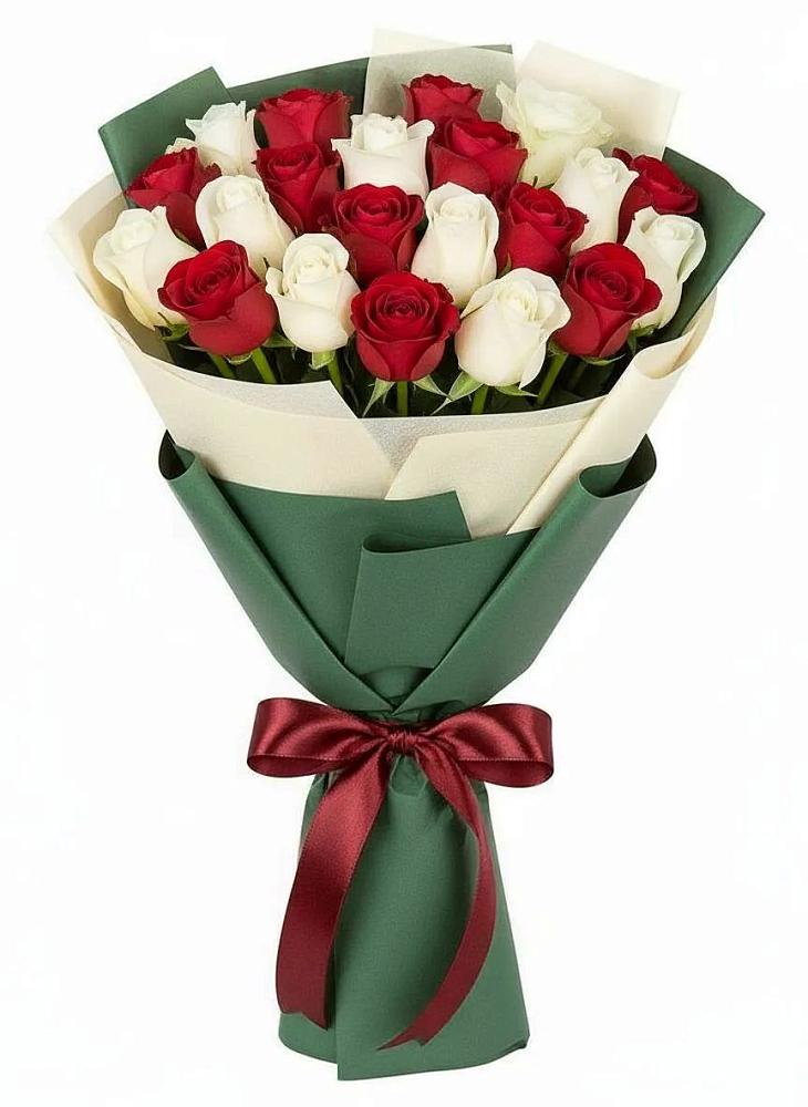 Букет Микс из красных и белых роз в Королёве