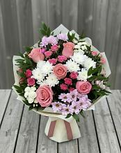Букет цветов из:  Альстромерии, Гвоздики, Розы и Хризантемы в Королёве