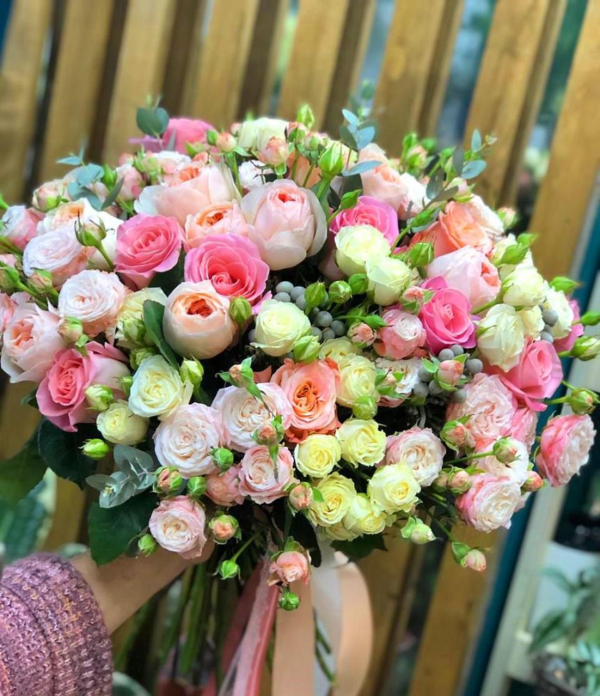 Букет цветов из: Розы в Королёве