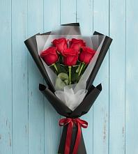 Букет цветов из:  Розы в Королёве