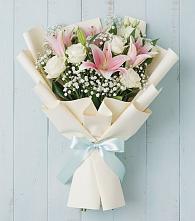 Букет цветов из:  Лилии в Королёве