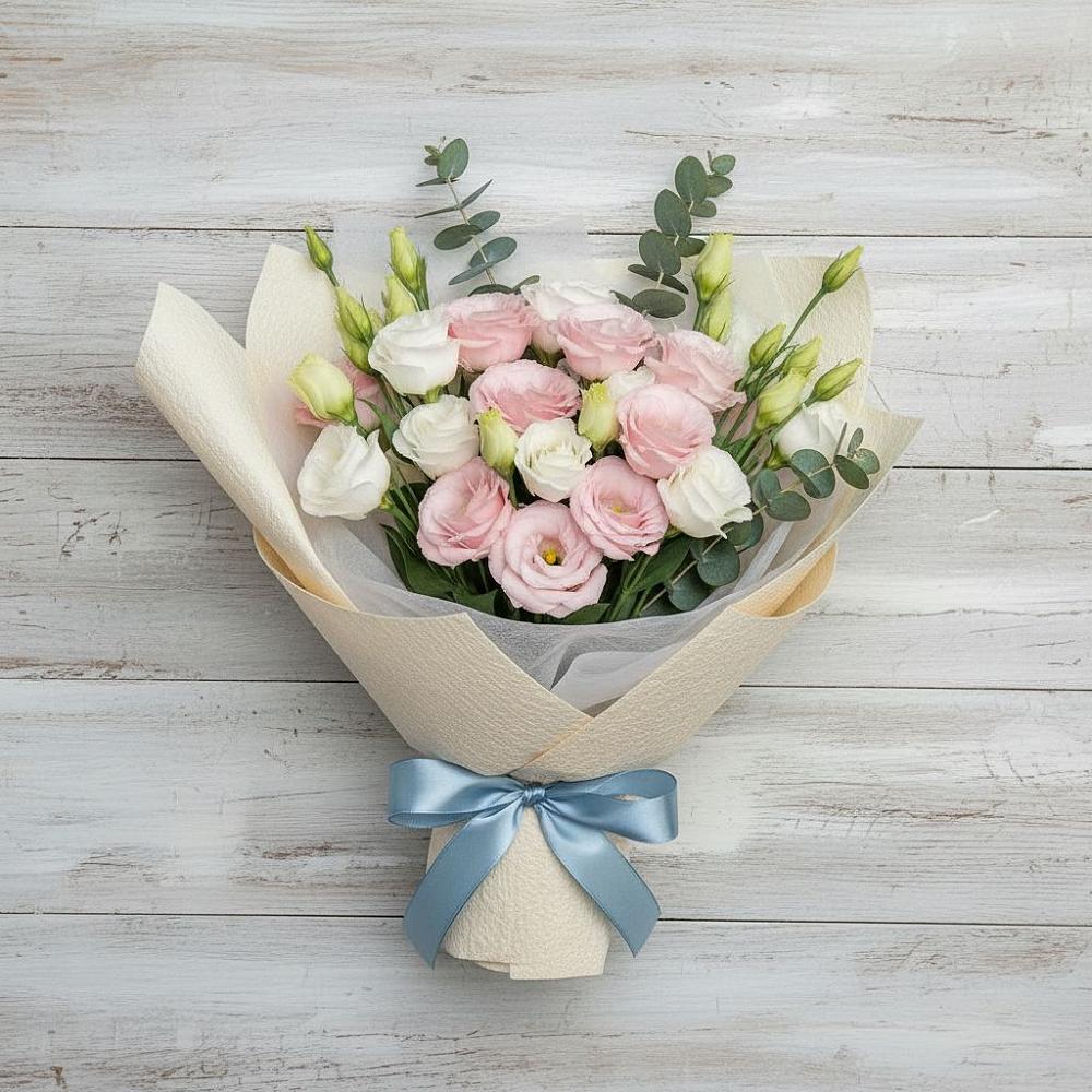 Букет цветов из: Лизиантусы в Королёве